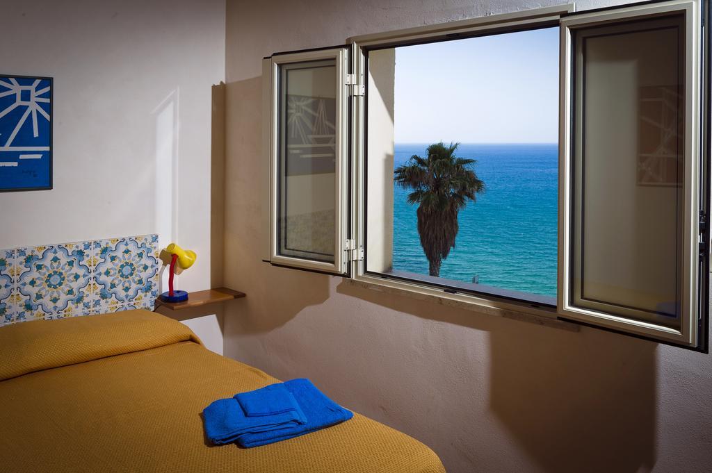 Appartamento Sul Mare Кастеламаре дел Голфо Стая снимка