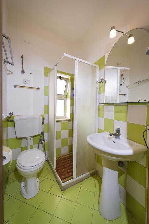 Appartamento Sul Mare Кастеламаре дел Голфо Стая снимка